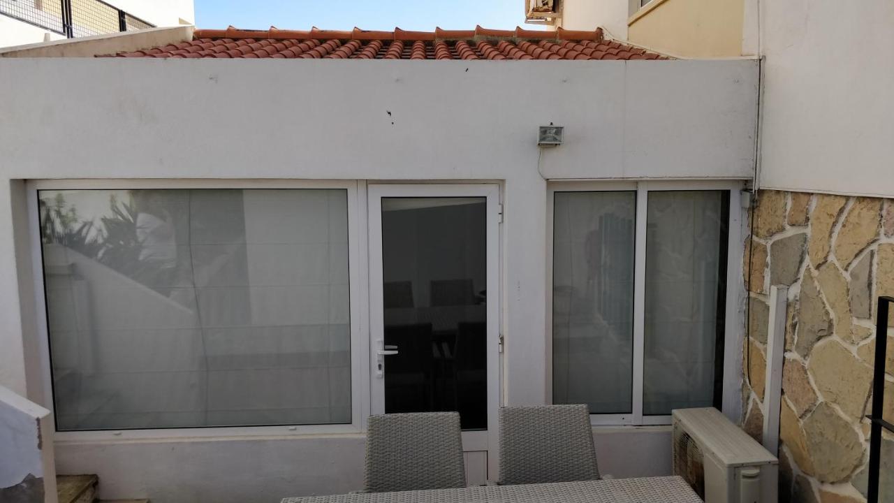 Praia Da Rocha, Casa Junto A Fortaleza. 포티마오 외부 사진